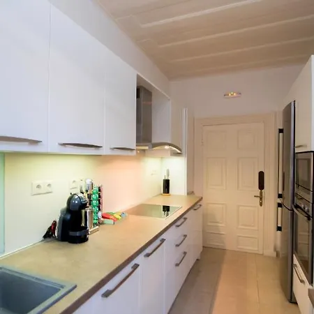 Nena Apartment *